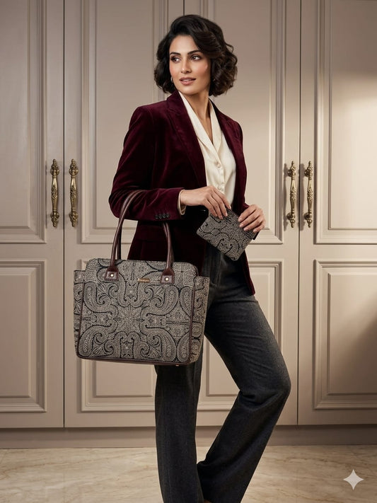 Black Mandla Spacious Laptop Bag