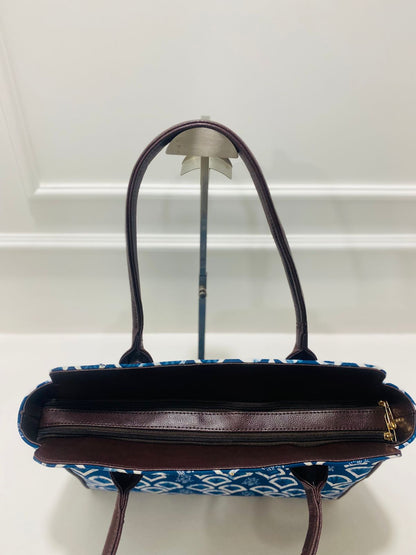 Teal Arc Spacious Laptop Bag