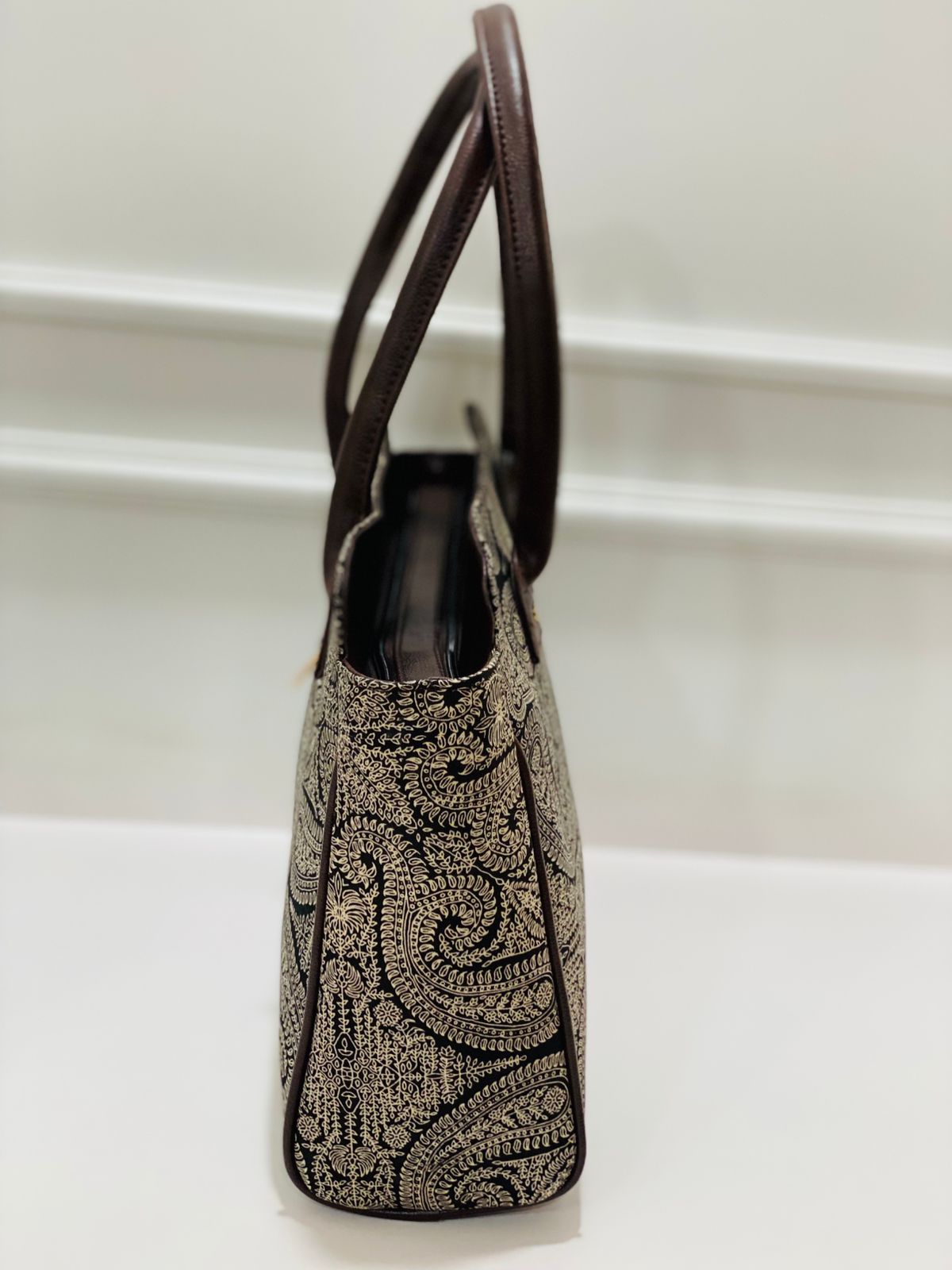 Black Mandla  Spacious Classic Office bag with laptop partition