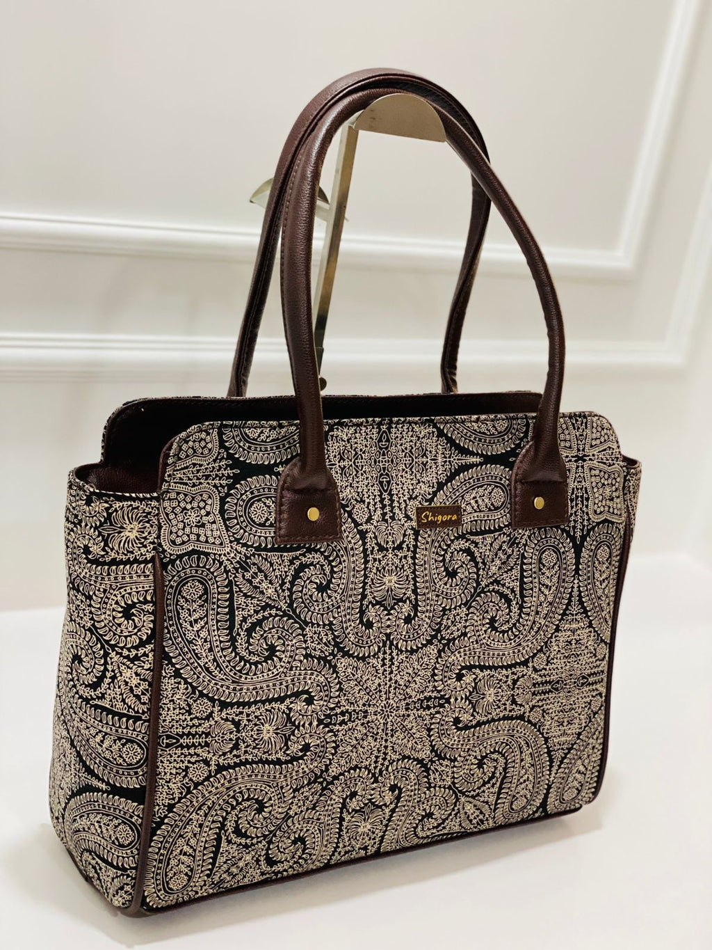 Black Mandla  Spacious Classic Office bag with laptop partition