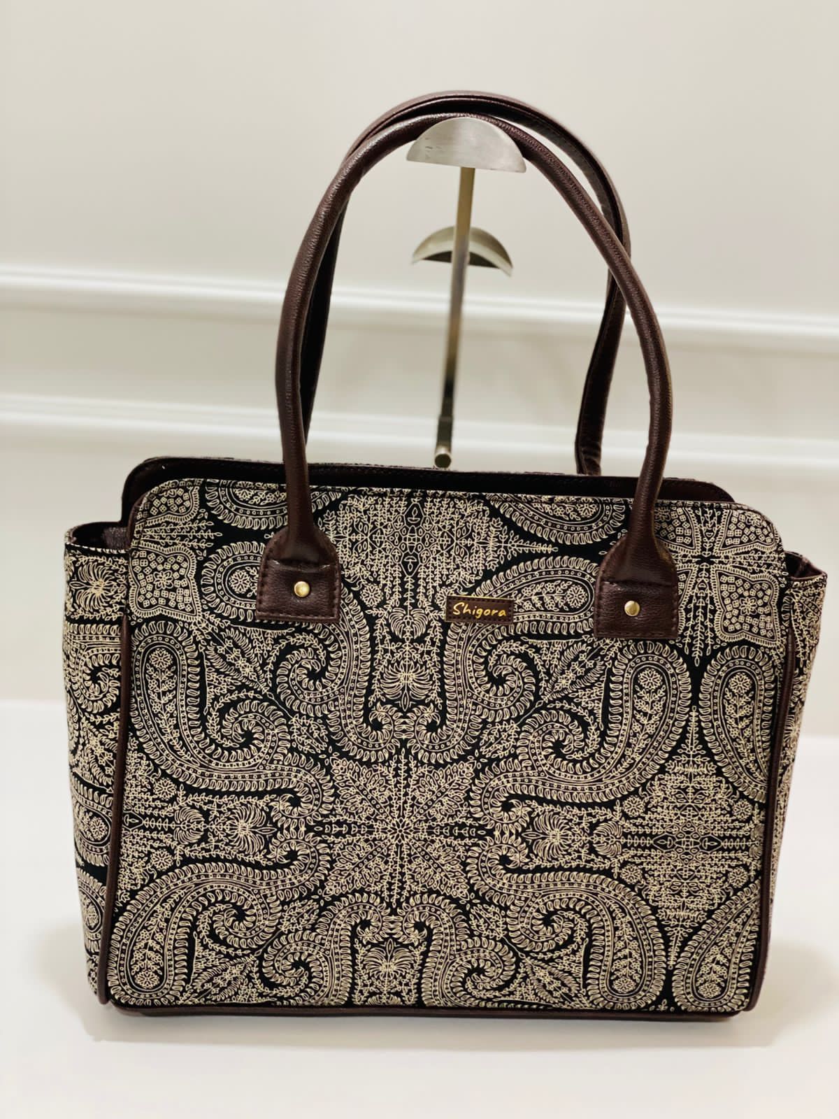 Black Mandla  Spacious Classic Office bag with laptop partition