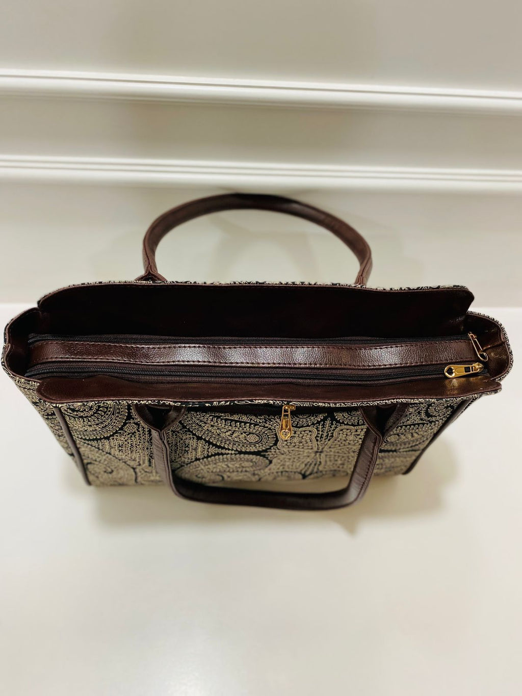 Black Mandla  Spacious Classic Office bag with laptop partition