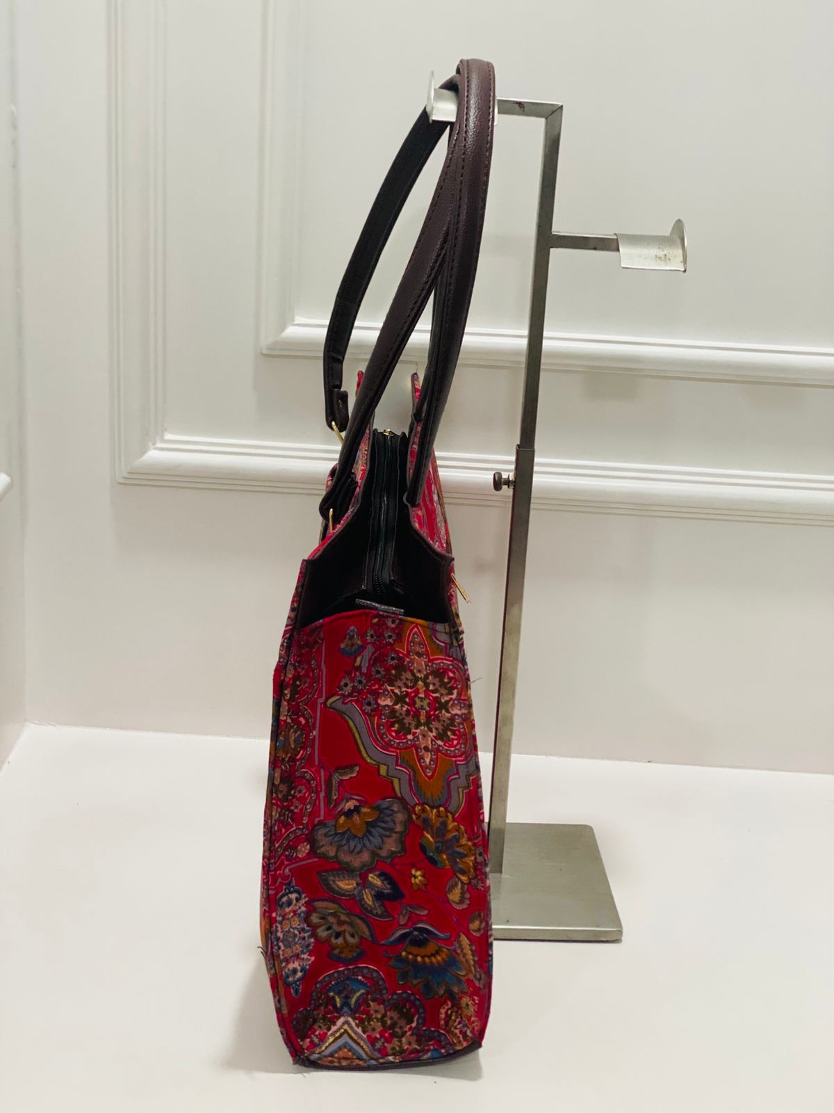 Deep Red Floral Pattern Tote Bag with Matching Zip Pouch