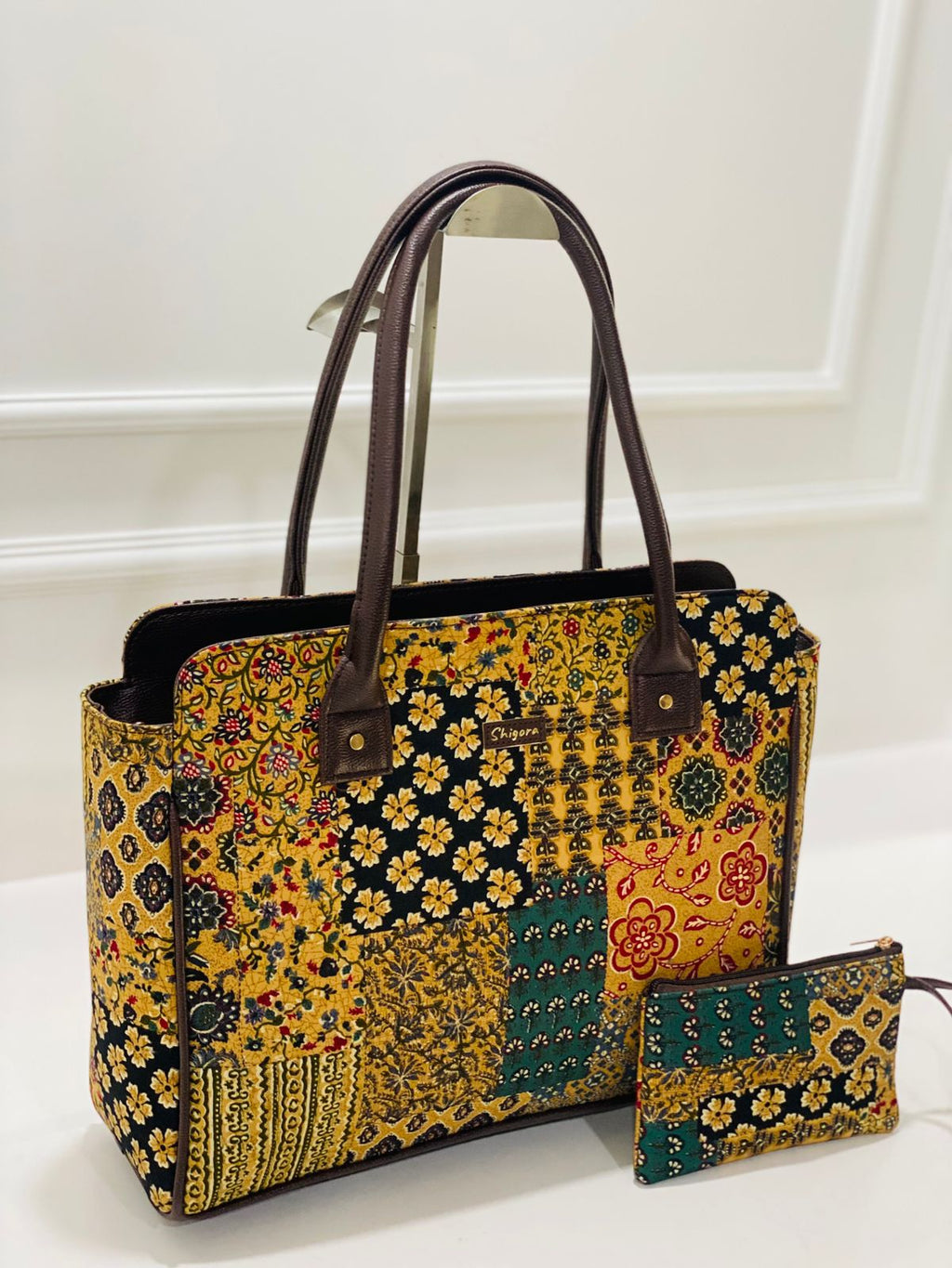 Meadow Green Spacious Classic Office bag with laptop partition