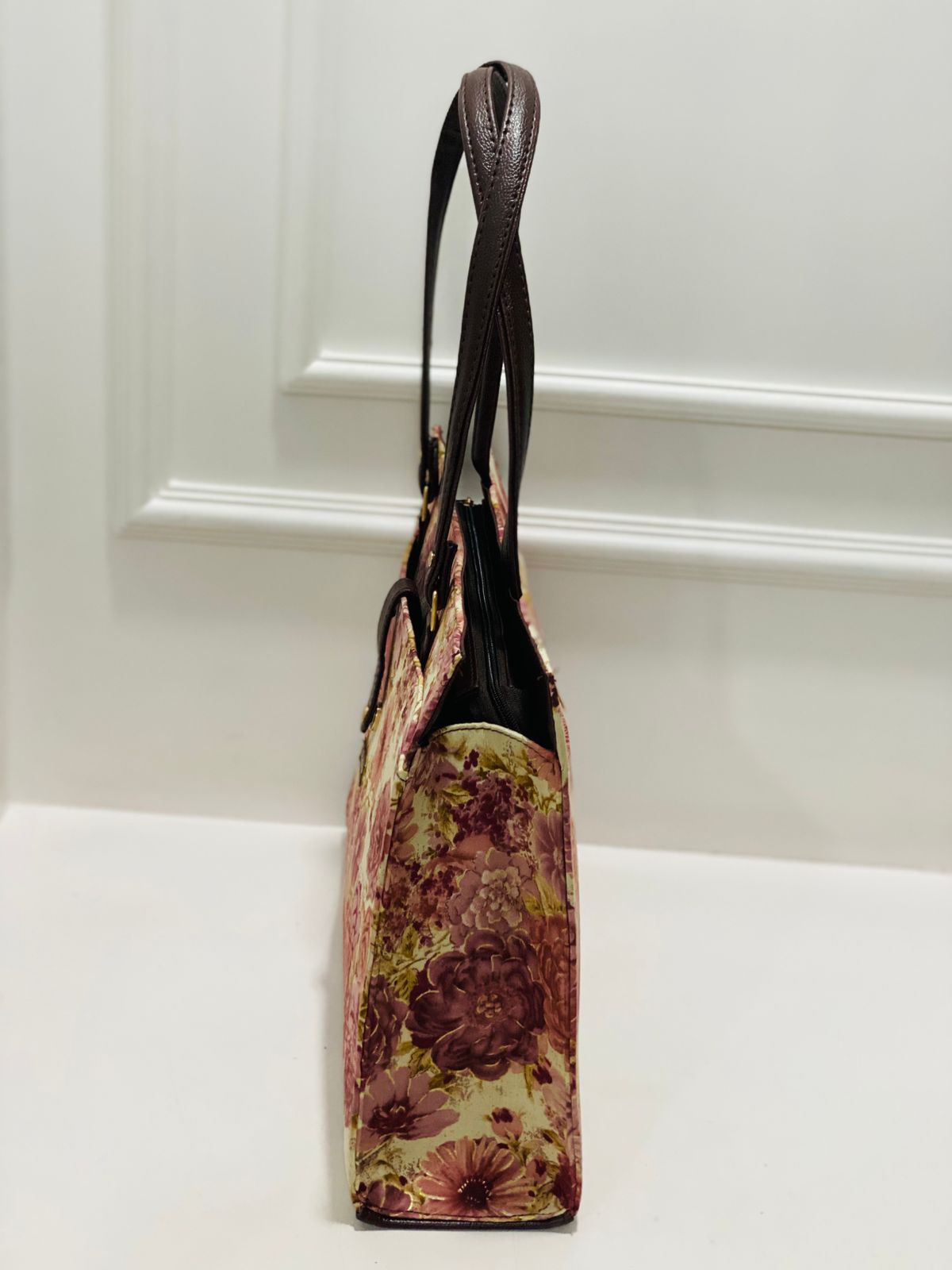 rose bloom statement laptop bag