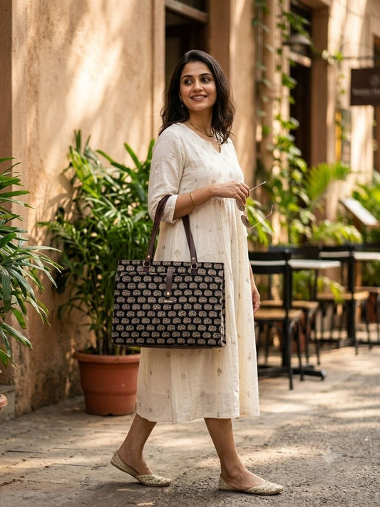 Royal Elephant Statement Laptop Bag